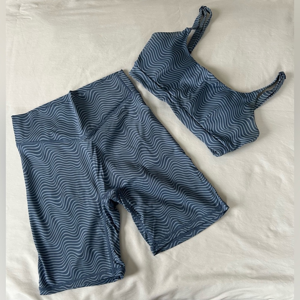 Vitality (Balance Athletica) Blue Wave Activewear set
